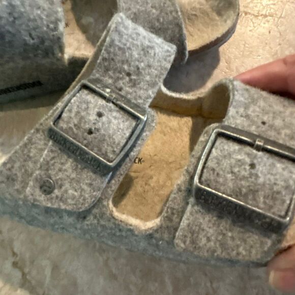 BIRKENSTOCK Gray Flannel Sandals 8.5 - Picture 3 of 5